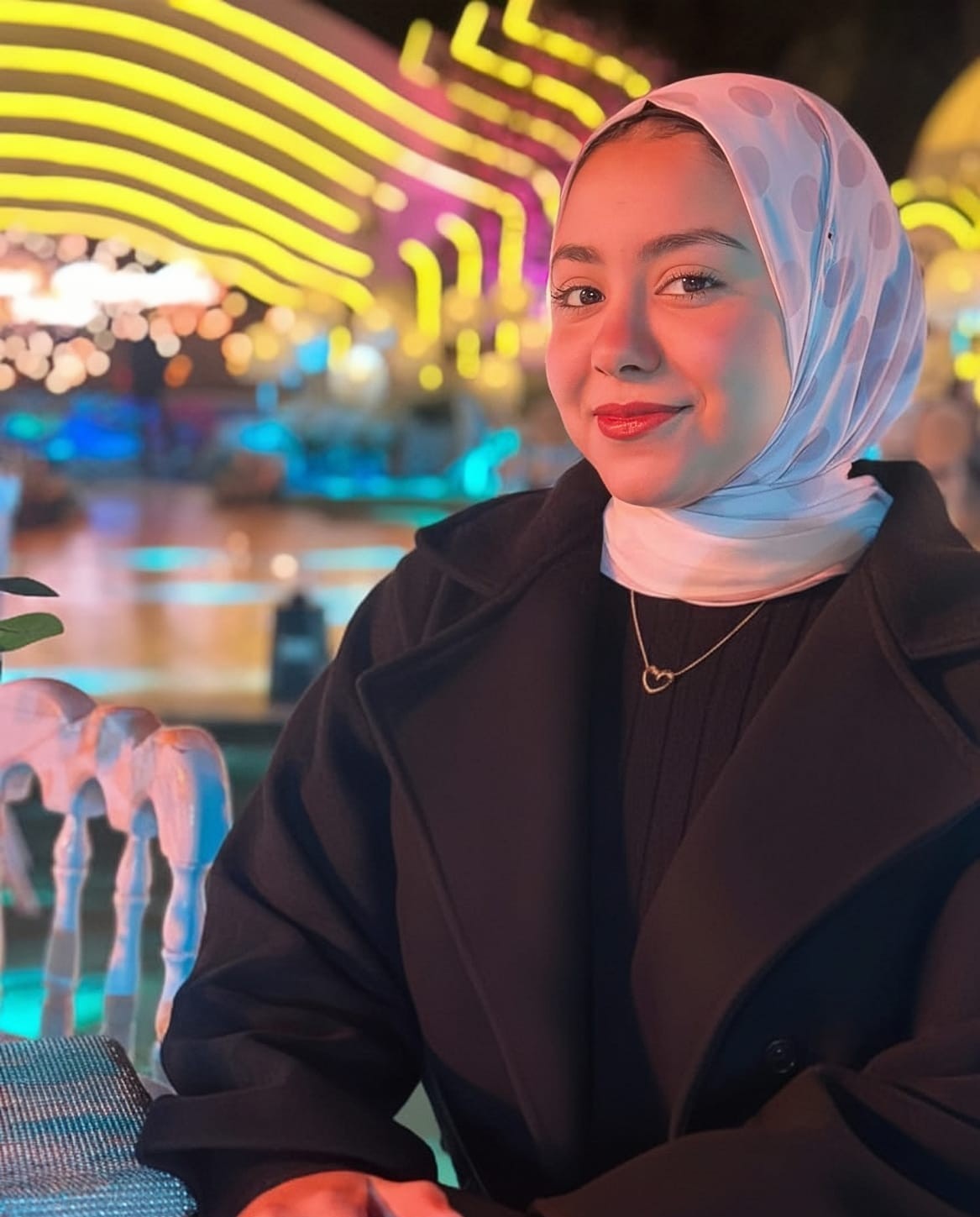 Portrait of donia